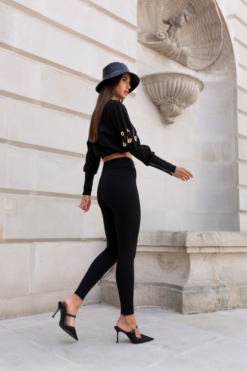 c802cd0ad642bf8d861f51f0f64e5049