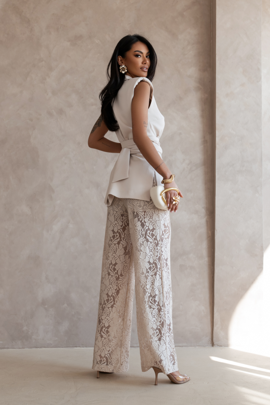 b32895f17d7cf03af8cb533852c296a9